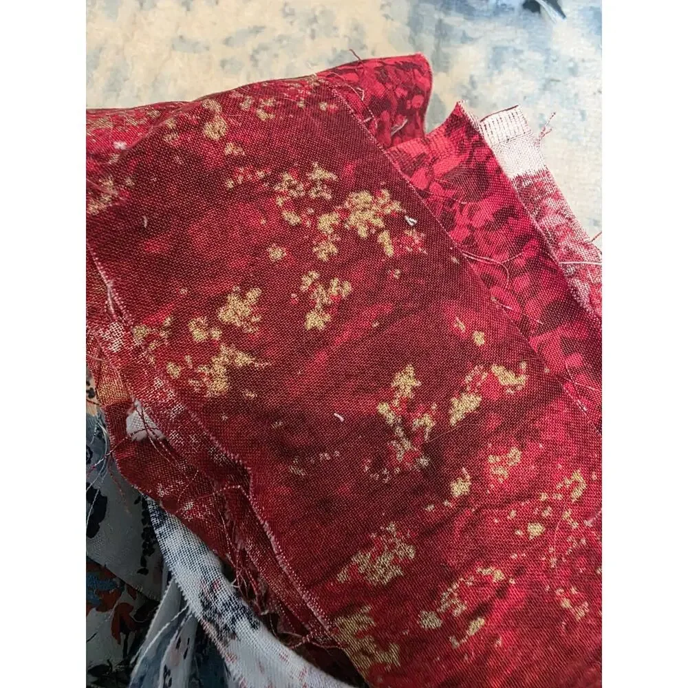 Unbranded Quilting Fabric Strip‎ Bundle Floral Red Blue Cotton Scrap Pack 40+...